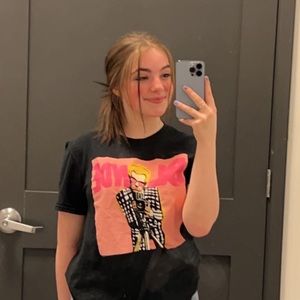 Meet your Posher, Bethia